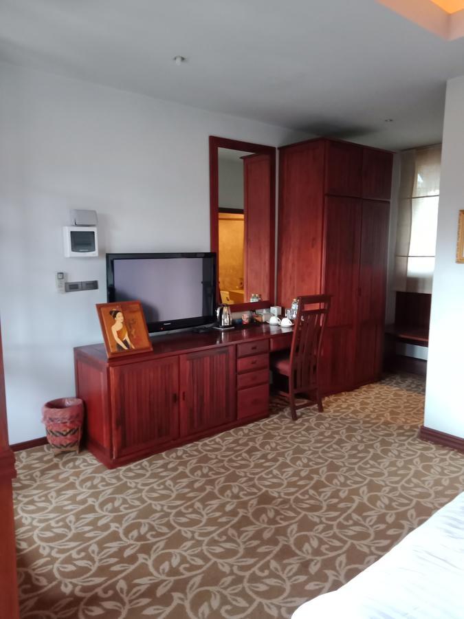 Charming Lao Hotel Muangszaj Kültér fotó