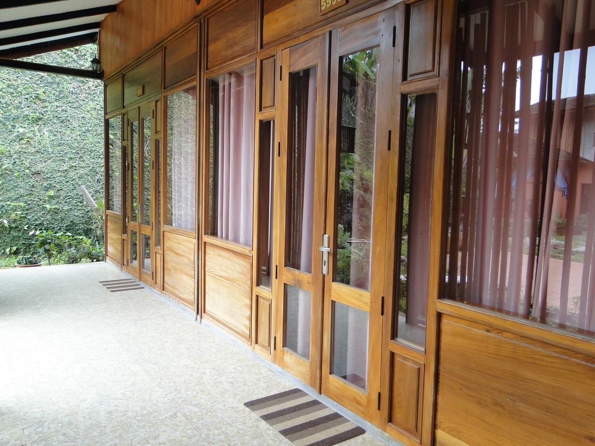 Charming Lao Hotel Muangszaj Kültér fotó