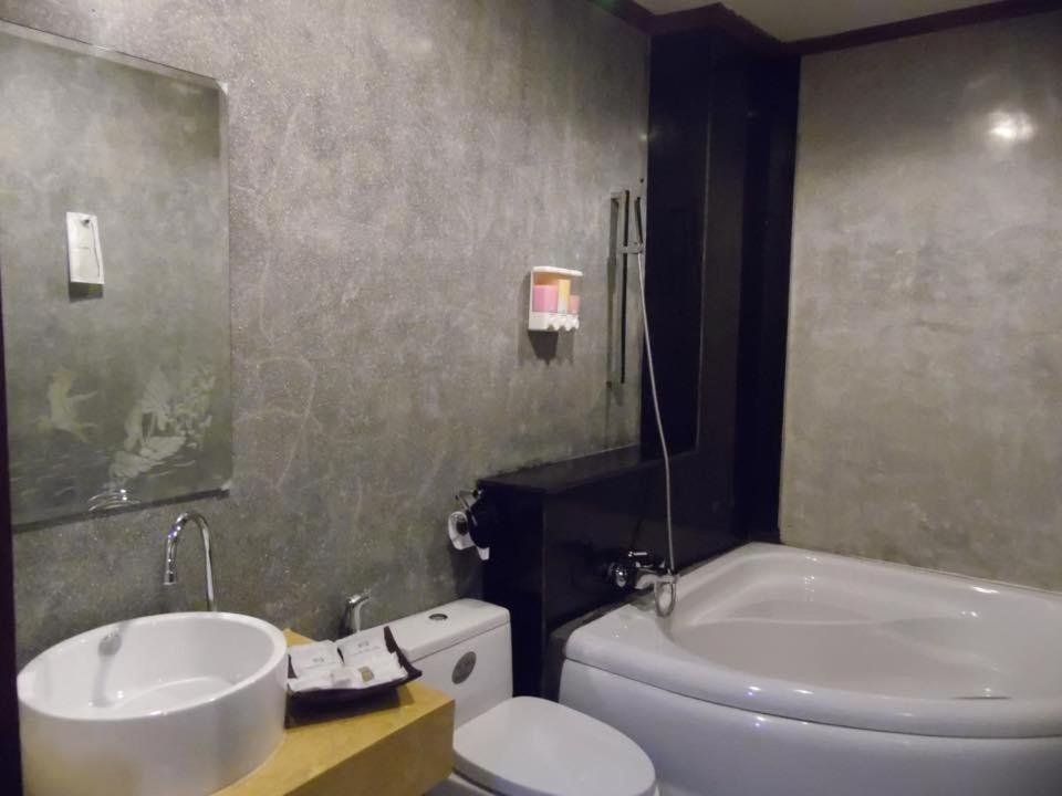 Charming Lao Hotel Muangszaj Kültér fotó